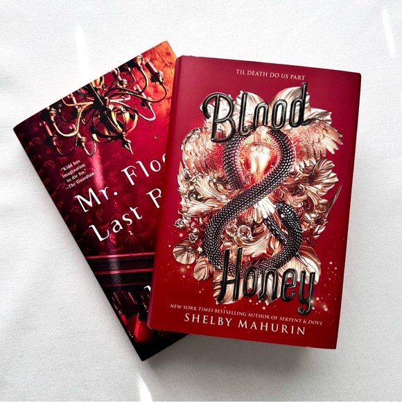 Barnes & Noble Other - Fantasy and Fiction Hard Cover Book Bundle 🩸